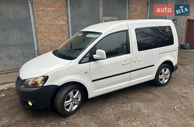 Минивэн Volkswagen Caddy 2011 в Нововолынске