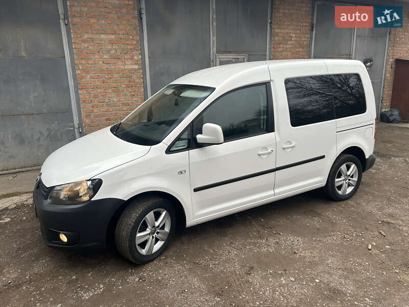 Volkswagen Caddy 2011