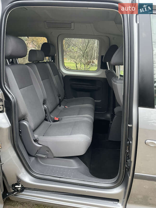 Мінівен Volkswagen Caddy 2015 в Коломиї