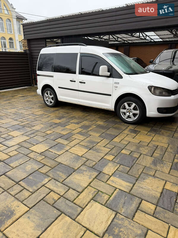 Volkswagen Caddy 2013