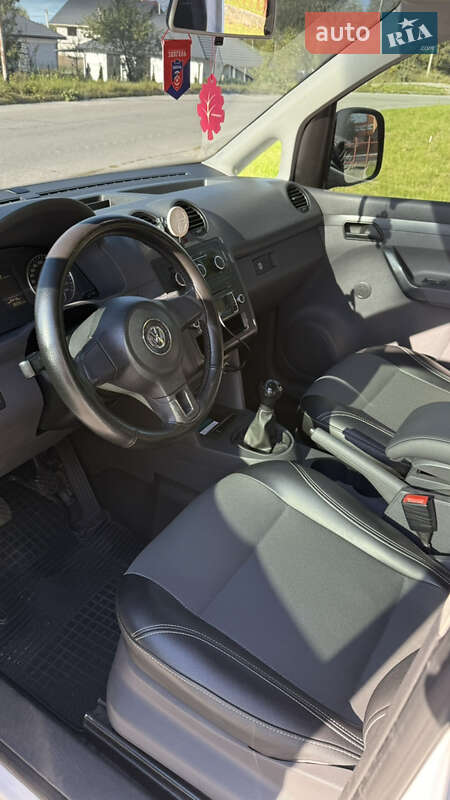 Вантажний фургон Volkswagen Caddy 2011 в Павлограді фото 21 Вантажний фургон Volkswagen Caddy 2011 в Павлограді