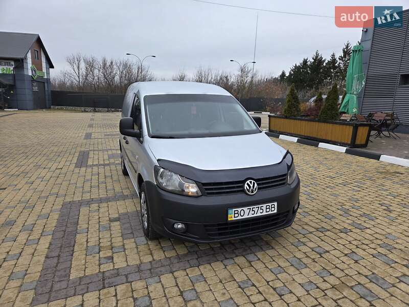 Грузовой фургон Volkswagen Caddy 2011 в Подволочиске