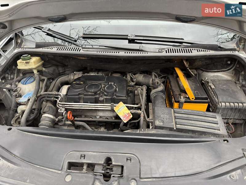 Мінівен Volkswagen Caddy 2006 в Бережанах