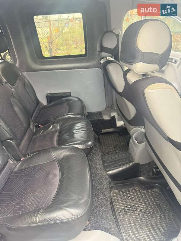 Мінівен Volkswagen Caddy 2006 в Бережанах