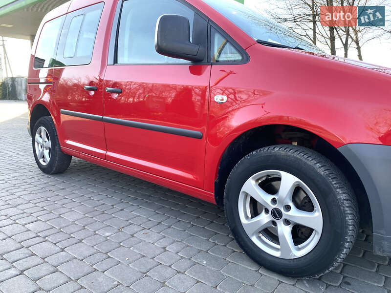 Минивэн Volkswagen Caddy 2009 в Тернополе
