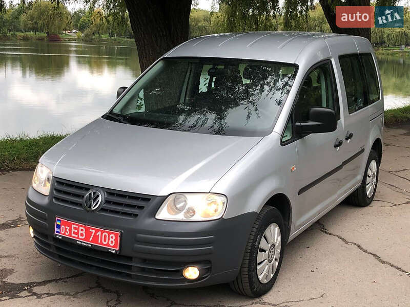 Мінівен Volkswagen Caddy 2010 в Рівному