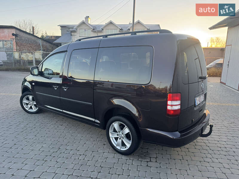 Минивэн Volkswagen Caddy 2011 в Коломые