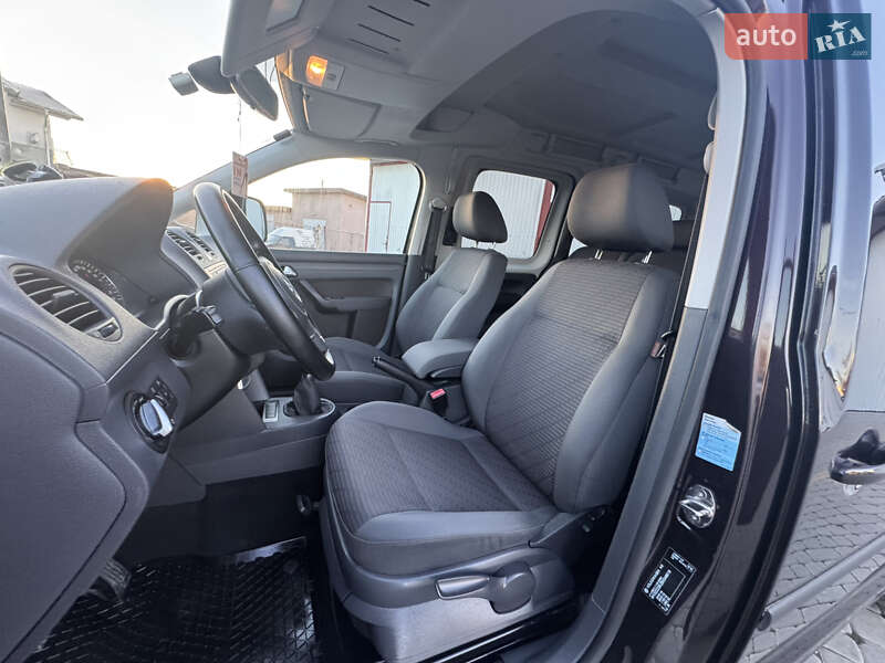 Минивэн Volkswagen Caddy 2011 в Коломые