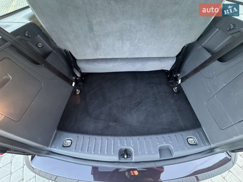 Минивэн Volkswagen Caddy 2011 в Коломые