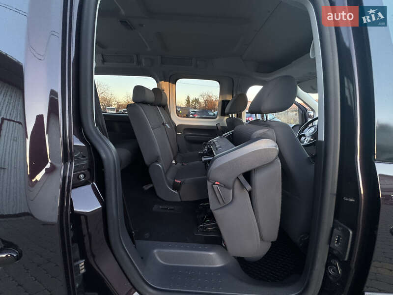 Минивэн Volkswagen Caddy 2011 в Коломые