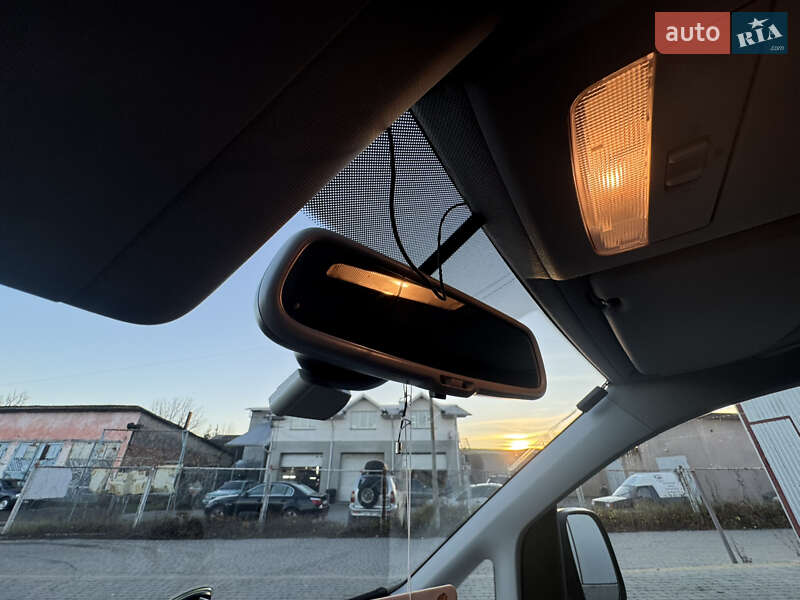 Минивэн Volkswagen Caddy 2011 в Коломые