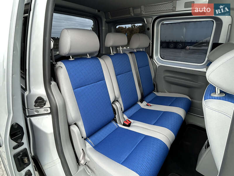 Мінівен Volkswagen Caddy 2009 в Радивиліві