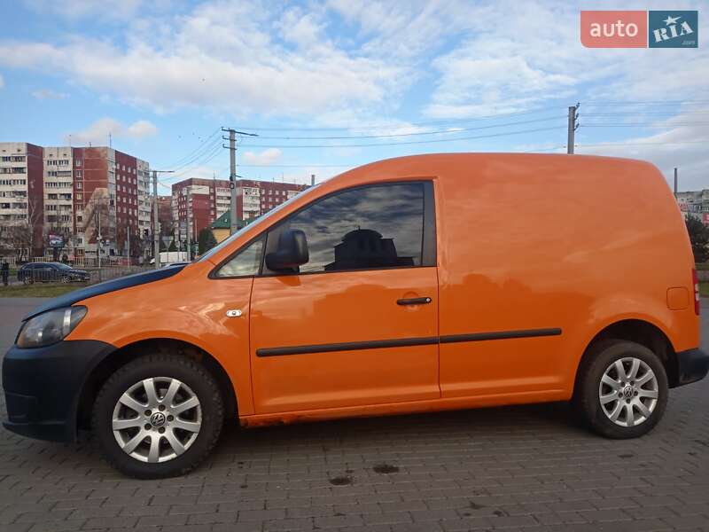 Грузовой фургон Volkswagen Caddy 2011 в Львове