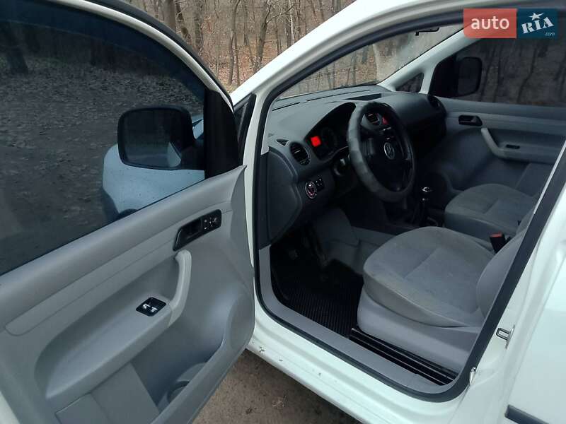Мінівен Volkswagen Caddy 2004 в Києві