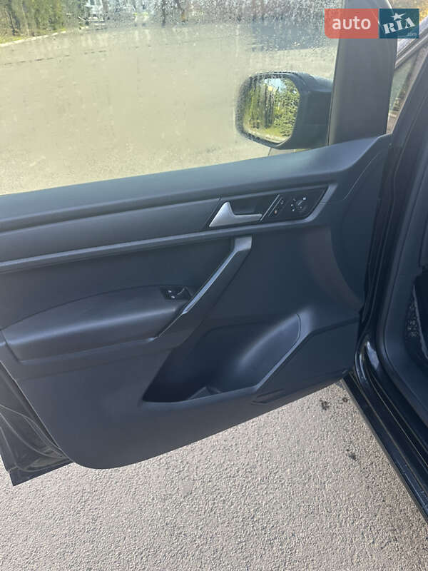 Мінівен Volkswagen Caddy 2016 в Тернополі фото 10 Мінівен Volkswagen Caddy 2016 в Тернополі