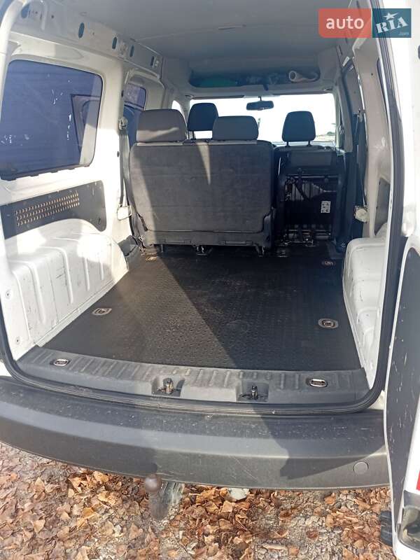 Мінівен Volkswagen Caddy 2013 в Кам'янському фото 14 Мінівен Volkswagen Caddy 2013 в Кам'янському