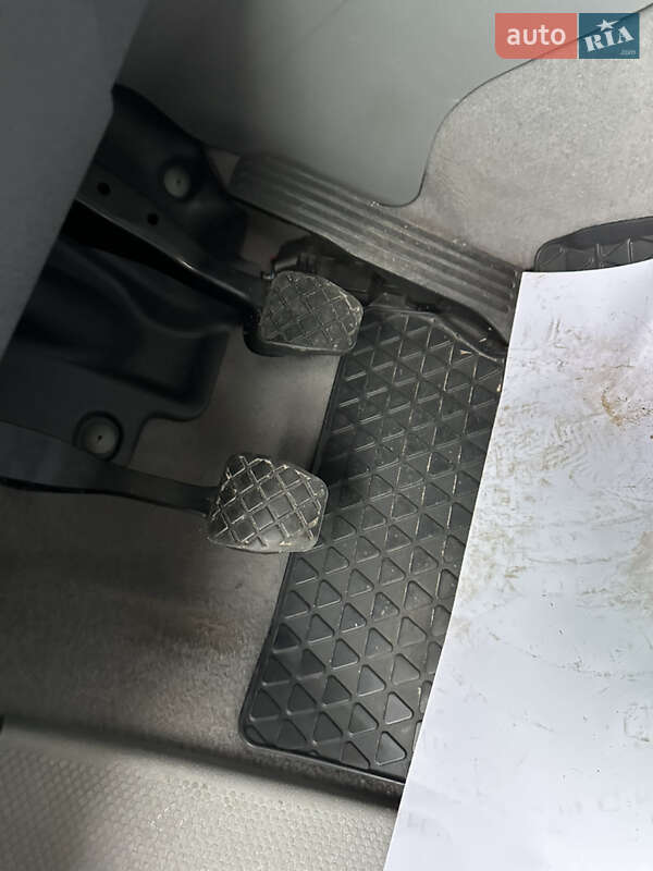 Мінівен Volkswagen Caddy 2007 в Луцьку фото 7 Мінівен Volkswagen Caddy 2007 в Луцьку