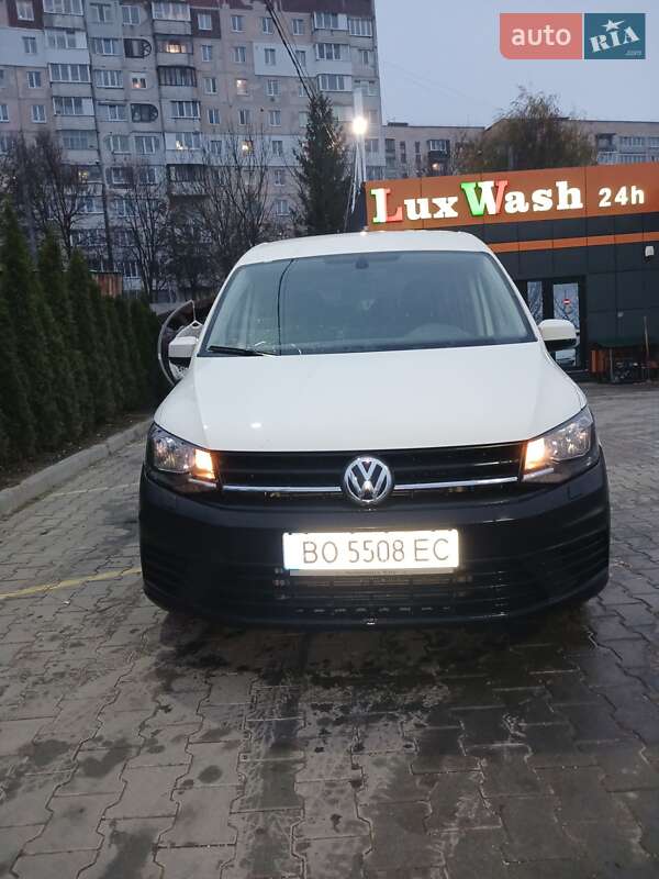 Минивэн Volkswagen Caddy 2017 в Тернополе