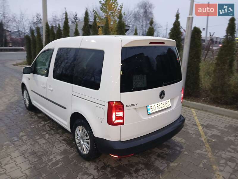 Минивэн Volkswagen Caddy 2017 в Тернополе