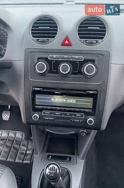 Минивэн Volkswagen Caddy 2014 в Киеве