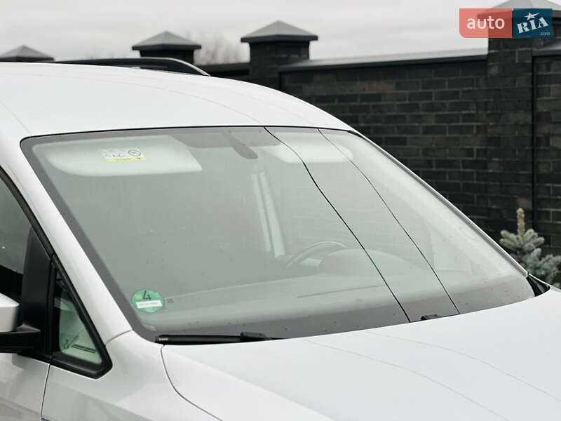 Минивэн Volkswagen Caddy 2016 в Луцке фото 16 Минивэн Volkswagen Caddy 2016 в Луцке