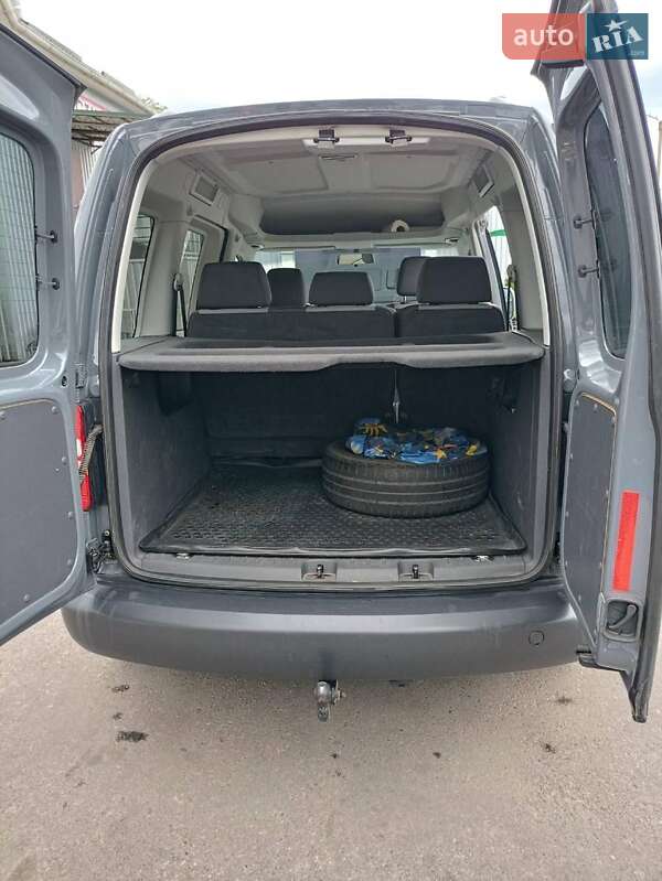 Минивэн Volkswagen Caddy 2012 в Обухове фото 10 Минивэн Volkswagen Caddy 2012 в Обухове