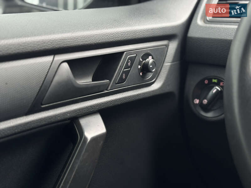 Минивэн Volkswagen Caddy 2017 в Умани