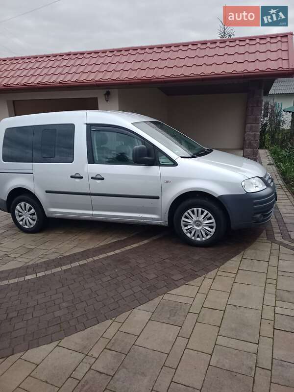 Мінівен Volkswagen Caddy 2010 в Львові фото 6 Мінівен Volkswagen Caddy 2010 в Львові