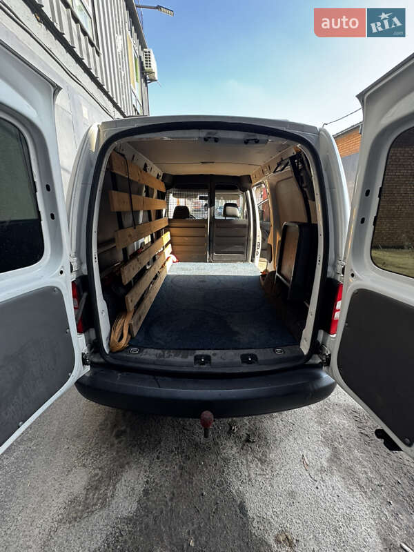 Грузовой фургон Volkswagen Caddy 2012 в Львове фото 13 Грузовой фургон Volkswagen Caddy 2012 в Львове