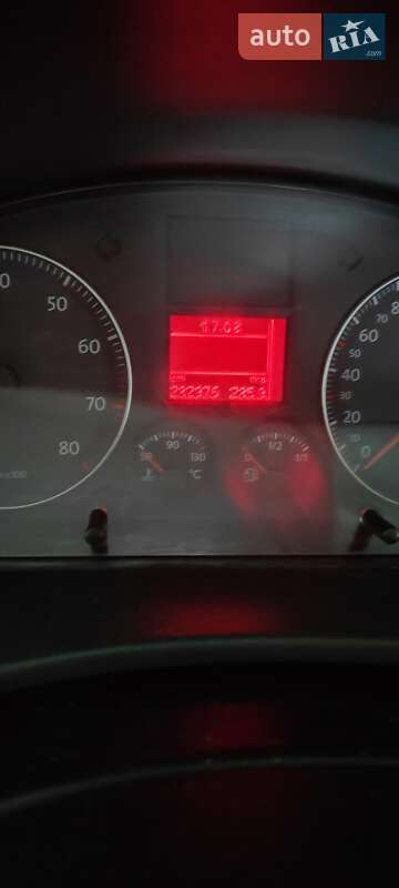 Минивэн Volkswagen Caddy 2008 в Белогорье фото 21 Минивэн Volkswagen Caddy 2008 в Белогорье