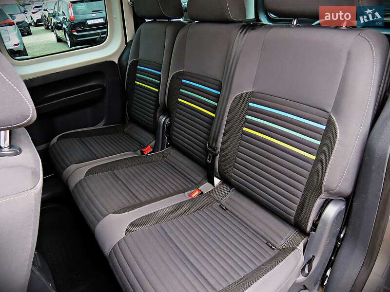 Минивэн Volkswagen Caddy 2015 в Черкассах фото 15 Минивэн Volkswagen Caddy 2015 в Черкассах