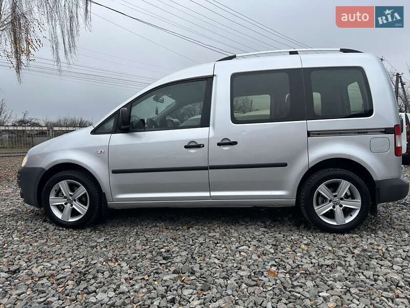 Минивэн Volkswagen Caddy 2007 в Смеле