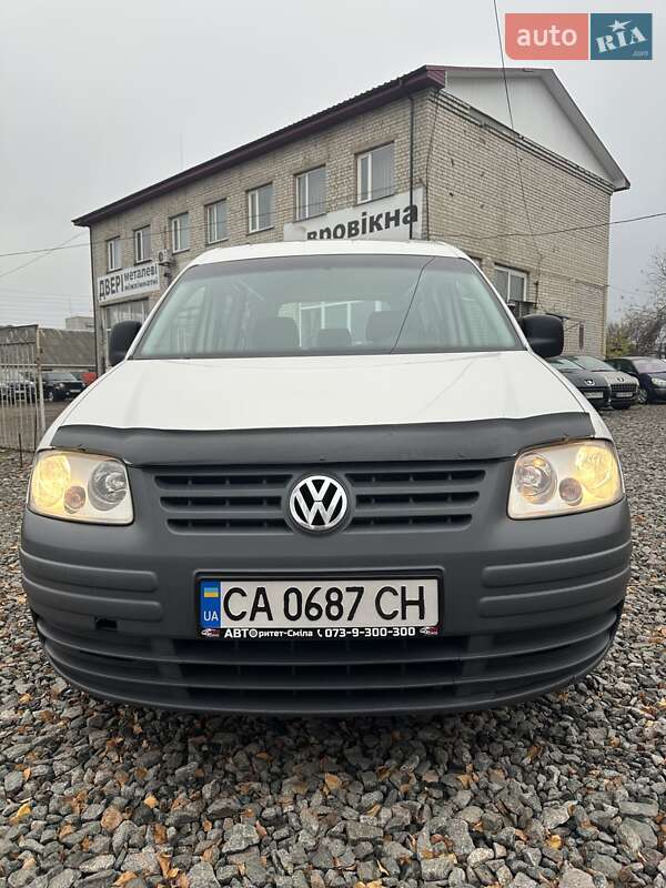 Минивэн Volkswagen Caddy 2006 в Смеле