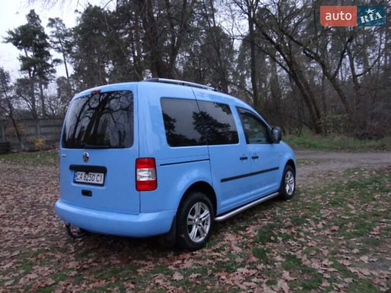 Мінівен Volkswagen Caddy 2008 в Черкасах