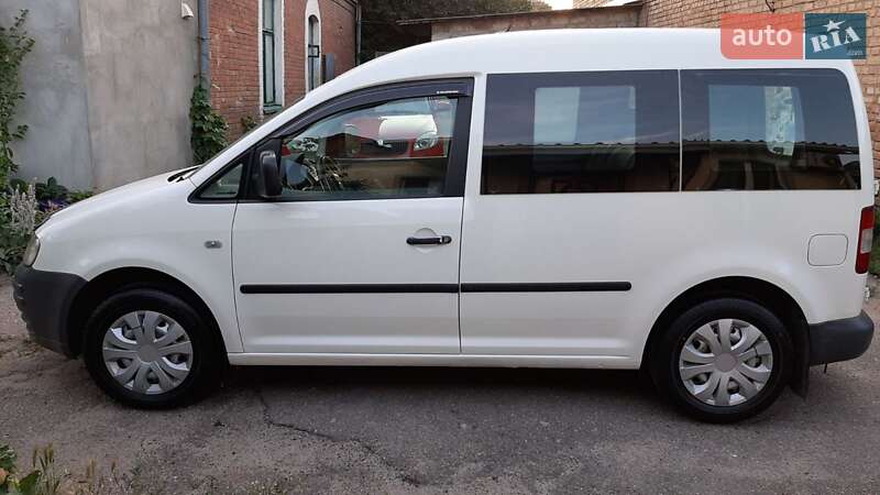 Минивэн Volkswagen Caddy 2004 в Кропивницком