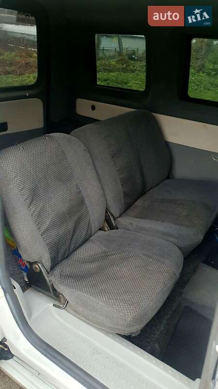 Минивэн Volkswagen Caddy 2005 в Каменском фото 18 Минивэн Volkswagen Caddy 2005 в Каменском