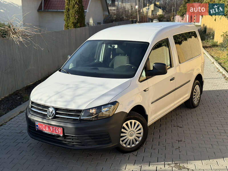 Минивэн Volkswagen Caddy 2017 в Ужгороде