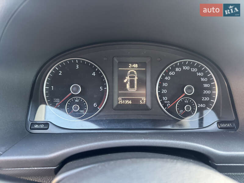 Минивэн Volkswagen Caddy 2014 в Луцке