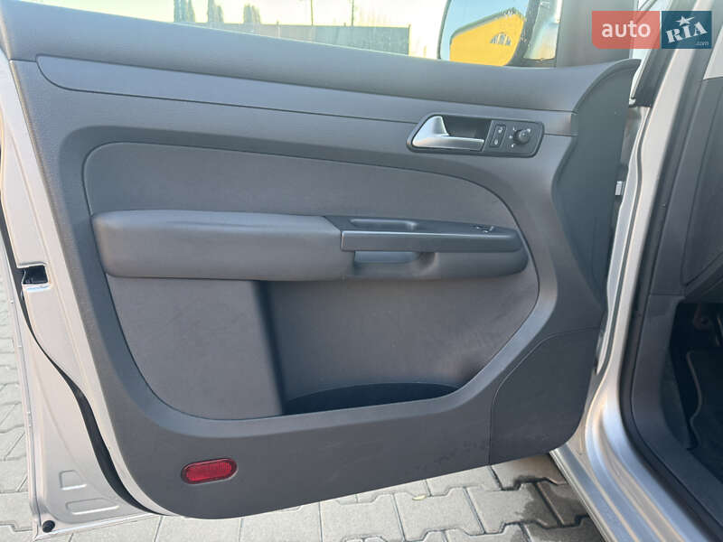 Минивэн Volkswagen Caddy 2014 в Луцке