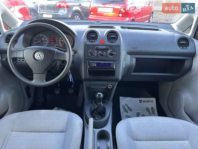 Мінівен Volkswagen Caddy 2008 в Смілі
