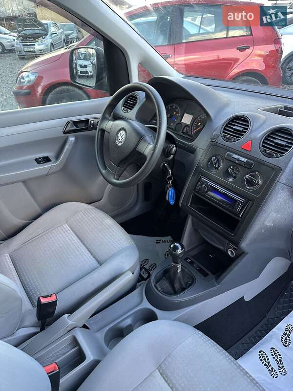 Мінівен Volkswagen Caddy 2008 в Смілі