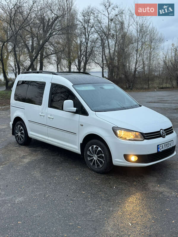 Мінівен Volkswagen Caddy 2014 в Черкасах