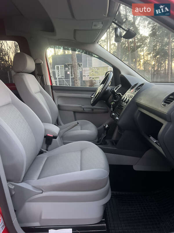 Минивэн Volkswagen Caddy 2009 в Виннице фото 19 Минивэн Volkswagen Caddy 2009 в Виннице