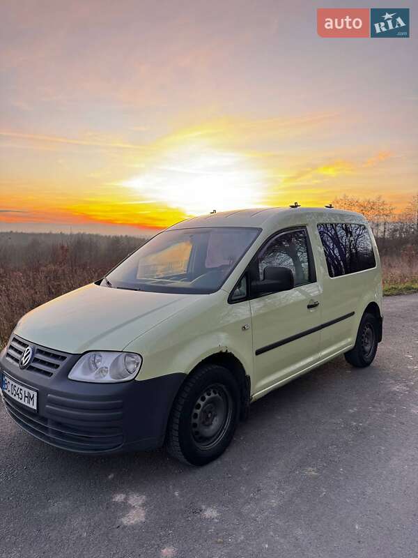 Минивэн Volkswagen Caddy 2008 в Львове