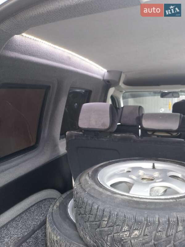 Минивэн Volkswagen Caddy 2006 в Хмельницком