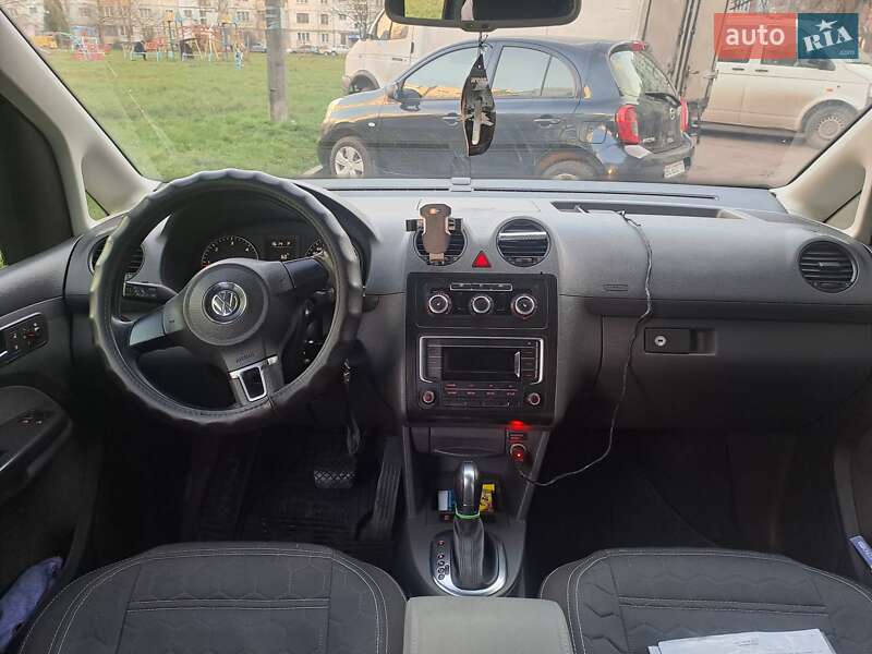 Мінівен Volkswagen Caddy 2010 в Івано-Франківську