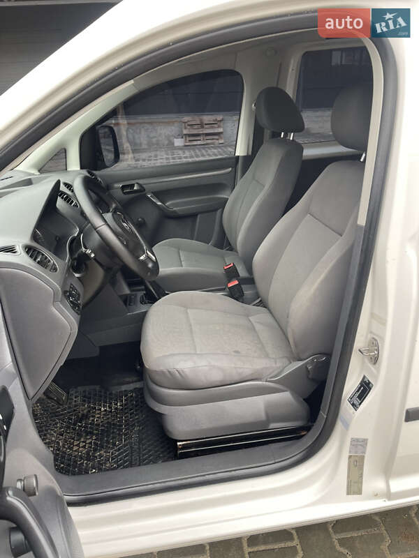 Минивэн Volkswagen Caddy 2014 в Тернополе