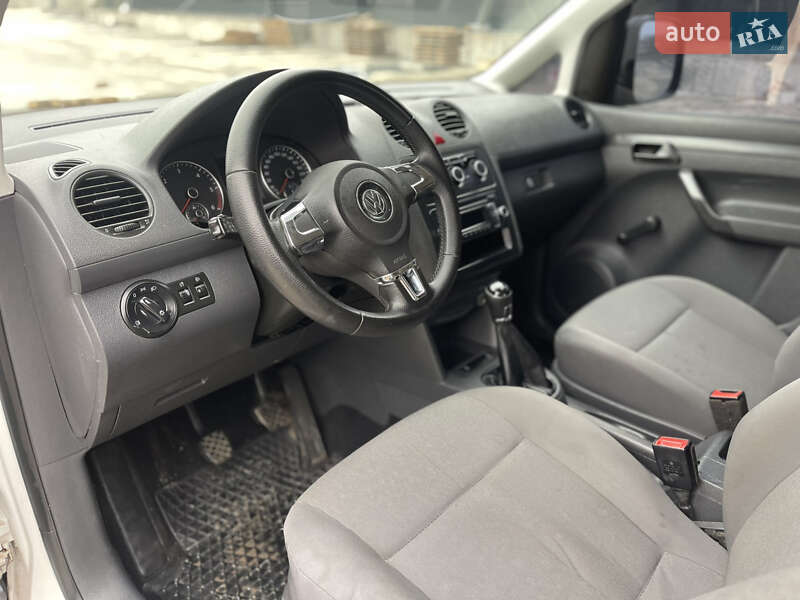 Минивэн Volkswagen Caddy 2014 в Тернополе