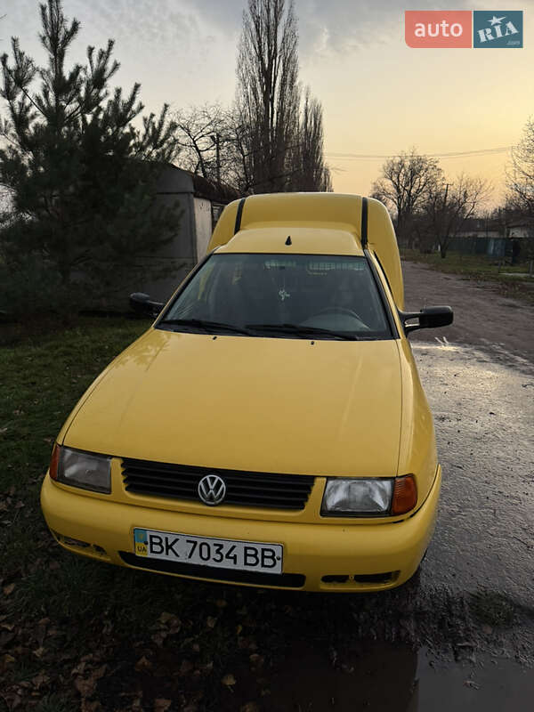 Минивэн Volkswagen Caddy 2003 в Кременчуге фото Минивэн Volkswagen Caddy 2003 в Кременчуге