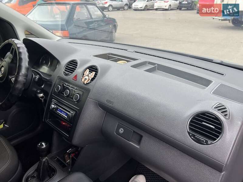 Минивэн Volkswagen Caddy 2011 в Бердичеве фото 30 Минивэн Volkswagen Caddy 2011 в Бердичеве